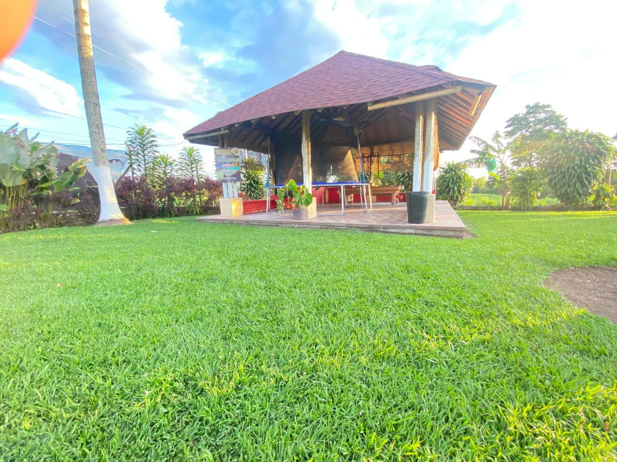 Finca Hotel Los Cocos Montenegro Buitenkant foto