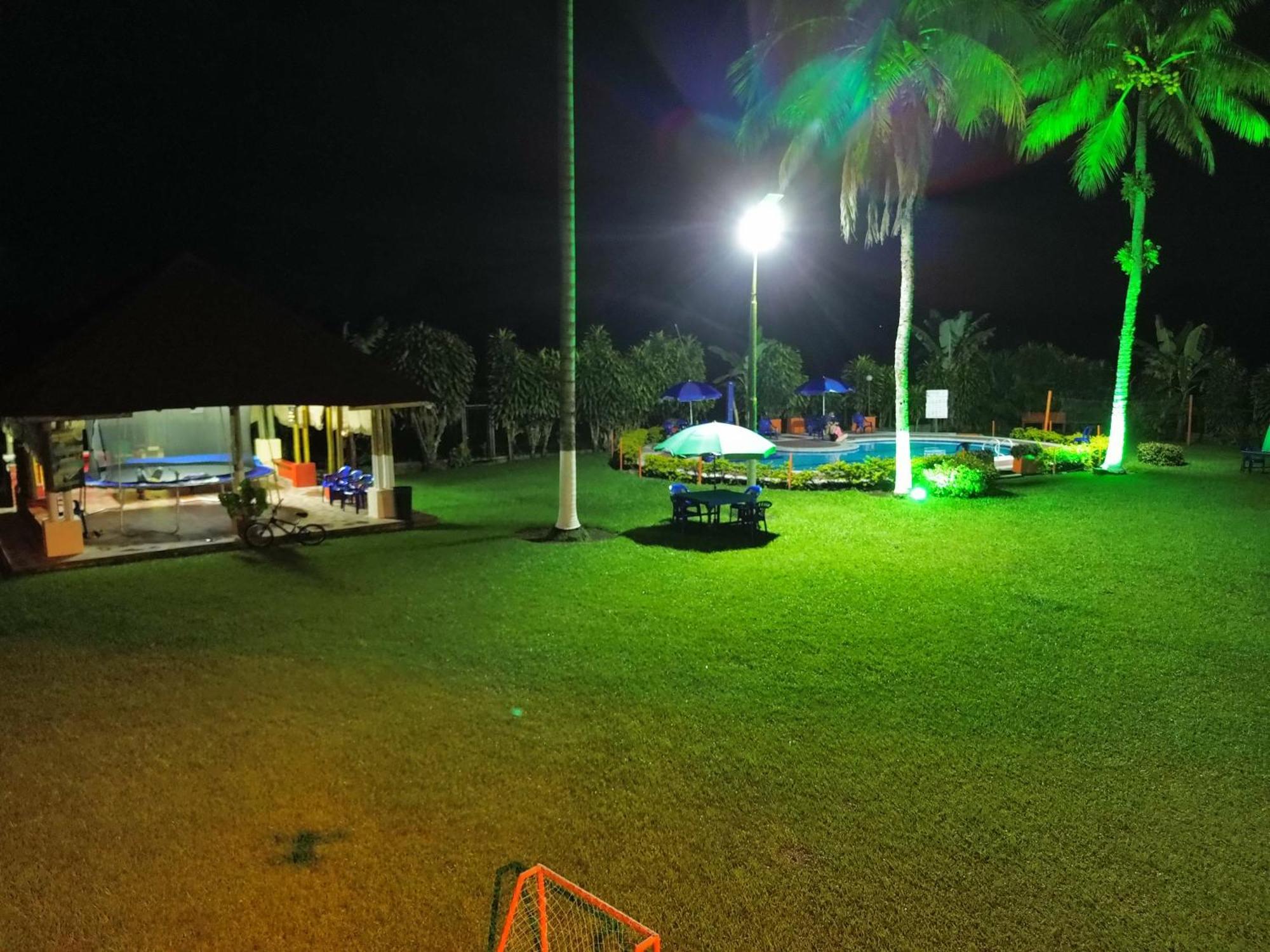 Finca Hotel Los Cocos Montenegro Buitenkant foto